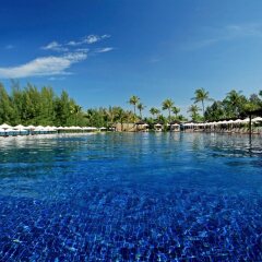 Отель Splash Beach Resort пляж