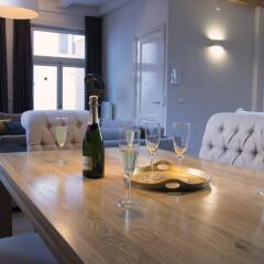 Апартаменты Canal Boutique Rooms & Apartments гостиничный бар