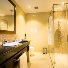 The Golden Crown Hotel in Kandy, Sri Lanka from 164$, photos, reviews - zenhotels.com bathroom