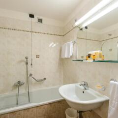 Windsor Hotel Milano 4* Стандартный номер с различными типами кроватей фото 28