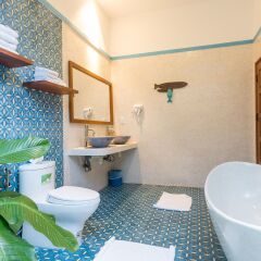 Отель Beachside Boutique Resort ванная