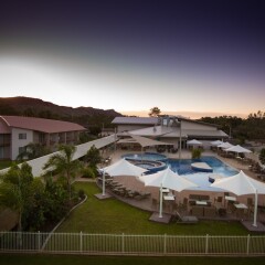 Отель Crowne Plaza Alice Springs Lasseters бассейн фото 3