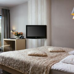 Отель Niebieski Art Hotel & Spa Польша, Краков - отзывы, цены и фото номеров - забронировать отель Niebieski Art Hotel & Spa онлайн комната для гостей фото 5
