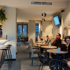 Hotel Indigo Antwerp - City Centre Антверпен гостиничный бар