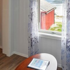 Отель Holiday Home in Måndalen Норвегия, Ромсдалсфьорд - отзывы, цены и фото номеров - забронировать отель Holiday Home in Måndalen онлайн комната для гостей