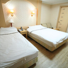 Отель New Boolim Tourist Hotel Южная Корея, Сеул - отзывы, цены и фото номеров - забронировать отель New Boolim Tourist Hotel онлайн сейф в номере
