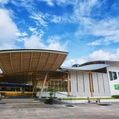 Отель Holiday Inn Express Krabi Ao Nang Beach парковка