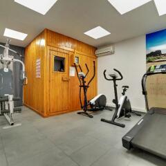 Hotel Elvilla Castejon фитнесс-зал фото 3