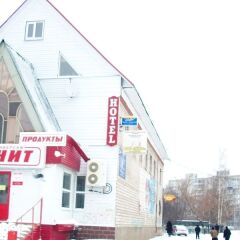Гостиница Вечер городской автобус