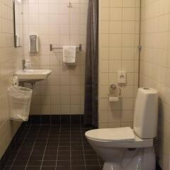 Отель Le Mat B&B Göteborg City Швеция, Гётеборг - отзывы, цены и фото номеров - забронировать отель Le Mat B&B Göteborg City онлайн ванная