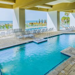 Отель Ocean 22 by Hilton Grand Vacations бассейн фото 3