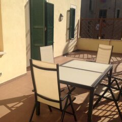 Отель Colosseo Gardens - My Extra Home балкон