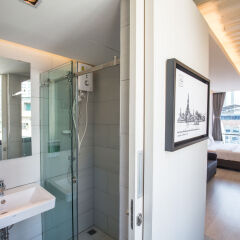 Отель Sleepbox Sukhumvit 22 Бангкок ванная фото 2