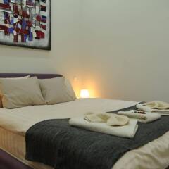 Апартаменты Budapest Easy Flats- Operetta Lux Apartment сейф в номере