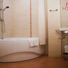 Гостиница Forum Plaza 4* Стандартный номер с разными типами кроватей фото 11
