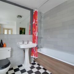 Отель Crown Gardens ванная