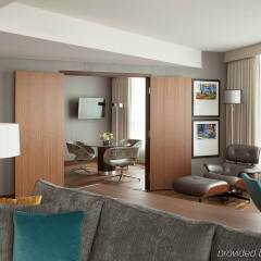 Отель Vancouver Marriott Pinnacle Downtown фото 27