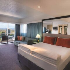 Отель Vibe Hotel Gold Coast Австралия, Голд-Кост - отзывы, цены и фото номеров - забронировать отель Vibe Hotel Gold Coast онлайн комната для гостей