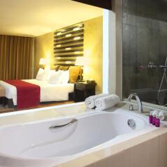 Отель Avani Bentota Resort Шри-Ланка, Бентота - 2 отзыва об отеле, цены и фото номеров - забронировать отель Avani Bentota Resort онлайн ванная