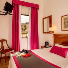 Отель Albergo Del Sole Al Biscione комната для гостей фото 5