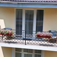 Geneva Park Hotel балкон
