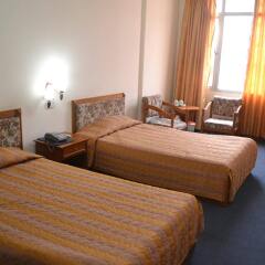 Bien Dong Hotel Halong комната для гостей