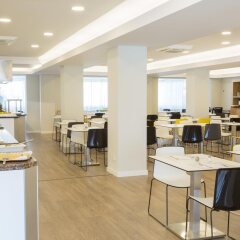 Отель SunConnect Hotel Los Delfines Испания, Кала-эн-Форкат - отзывы, цены и фото номеров - забронировать отель SunConnect Hotel Los Delfines онлайн питание