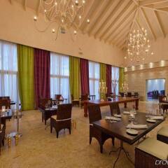 Отель Eden Roc at Cap Cana Доминикана, Пунта Кана - отзывы, цены и фото номеров - забронировать отель Eden Roc at Cap Cana онлайн питание