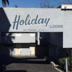 Отель Holiday Lodge США, Лос-Анджелес - отзывы, цены и фото номеров - забронировать отель Holiday Lodge онлайн вид на фасад