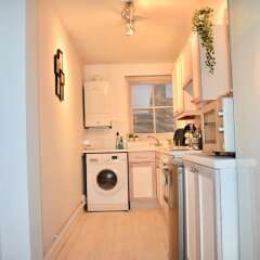 Отель 1 Bedroom Central Flat в номере