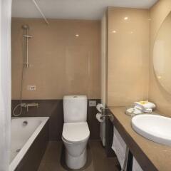 Отель Louis Phaethon Beach - All Inclusive ванная
