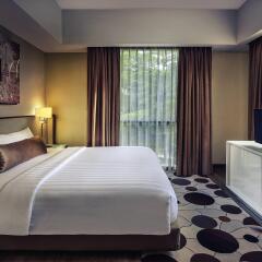 Отель Mercure Bali Legian - CHSE Certified Индонезия, Бали - 2 отзыва об отеле, цены и фото номеров - забронировать отель Mercure Bali Legian - CHSE Certified онлайн комната для гостей фото 5