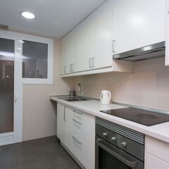 Отель Spacious & Quiet 4 Bedroom Apartment Испания, Барселона - отзывы, цены и фото номеров - забронировать отель Spacious & Quiet 4 Bedroom Apartment онлайн в номере