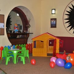 Отель Peneka Hotel Болгария, Поморие - отзывы, цены и фото номеров - забронировать отель Peneka Hotel онлайн детские мероприятия фото 2