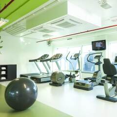 Отель Park Inn by Radisson Brussels Midi фитнесс-зал фото 2