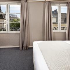 Отель Melia Paris Notre-Dame комната для гостей фото 5