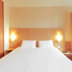 Отель ibis Nice Centre Notre Dame комната для гостей фото 3