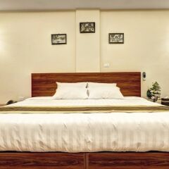 Отель My Linh Hotel Вьетнам, Ханой - отзывы, цены и фото номеров - забронировать отель My Linh Hotel онлайн сейф в номере