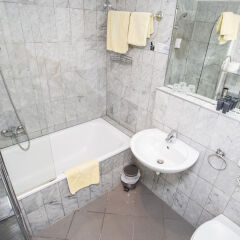 Carlton Opera in Vienna, Austria from 182$, photos, reviews - zenhotels.com bathroom