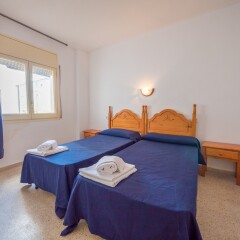 Отель Apartamentos AR Dalia Испания, Льорет-де-Мар - отзывы, цены и фото номеров - забронировать отель Apartamentos AR Dalia онлайн комната для гостей фото 3