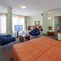 Jeravi Hotel комната для гостей фото 6