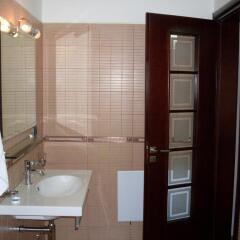 Отель White Dream Hotel Албания, Тирана - отзывы, цены и фото номеров - забронировать отель White Dream Hotel онлайн ванная