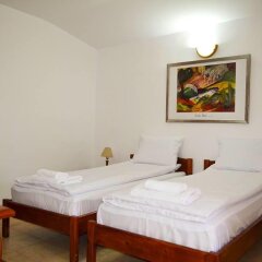 Hotel Alex Балчик комната для гостей