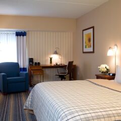 Отель Four Points by Sheraton Bangor США, Бангор - отзывы, цены и фото номеров - забронировать отель Four Points by Sheraton Bangor онлайн комната для гостей фото 3