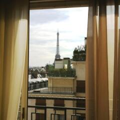 Отель Appartement Montaigne Франция, Париж - отзывы, цены и фото номеров - забронировать отель Appartement Montaigne онлайн балкон