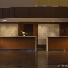 Отель Vancouver Marriott Pinnacle Downtown