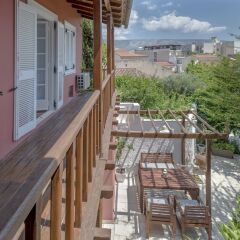 Отель Traditional res next to Acropolis балкон
