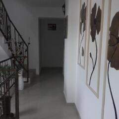 Отель Dracena Guesthouse Болгария, Равда - отзывы, цены и фото номеров - забронировать отель Dracena Guesthouse онлайн интерьер отеля