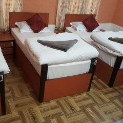Отель BnB Royal Tourist House Непал, Катманду - отзывы, цены и фото номеров - забронировать отель BnB Royal Tourist House онлайн комната для гостей фото 5