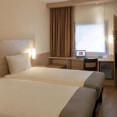 Ibis Bursa Турция, Бурса - отзывы, цены и фото номеров - забронировать отель Ibis Bursa онлайн комната для гостей фото 4